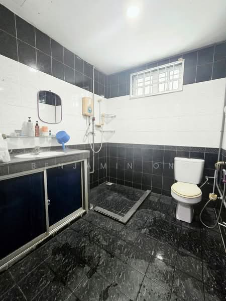 2-storey Terraced House for Sale in Taman Abad (Johor Bahru) - Benjamin Ong - PropertyGuru.com.my