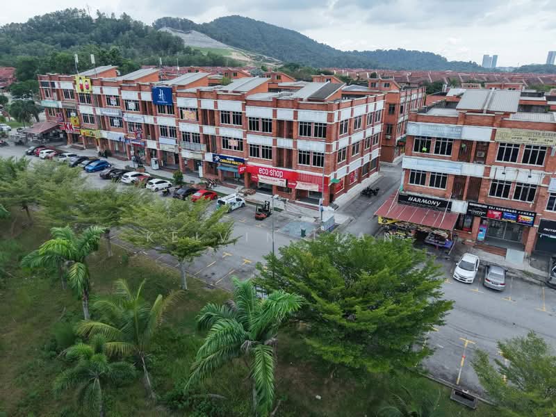 Kedai untuk Disewa di Seksyen U10 (Shah Alam) - Kelvin Lian - Exterior - PropertyGuru.com.my