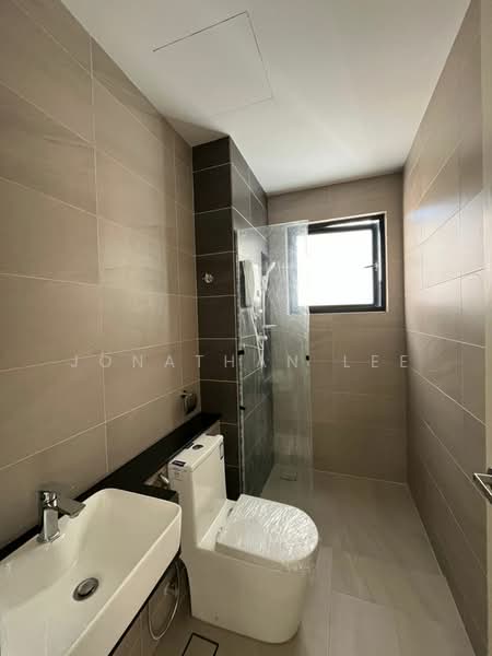 2Rio Residence @ Bandar Puteri Puchong untuk Untuk Disewa - RM 2,499 /bulan, Mac 2026 - Bathroom - PropertyGuru.com.my