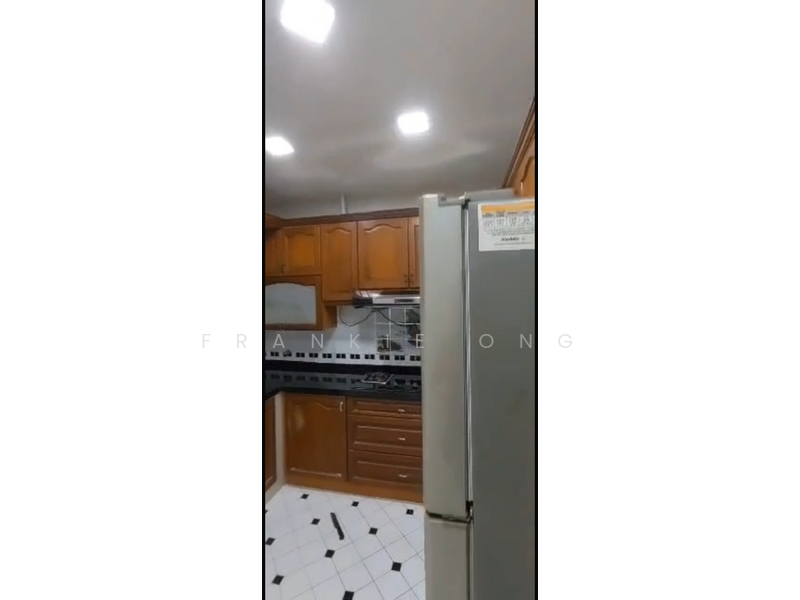 Sang Suria untuk Untuk Dijual - RM 425,000, Mac 2026 - Kitchen - PropertyGuru.com.my