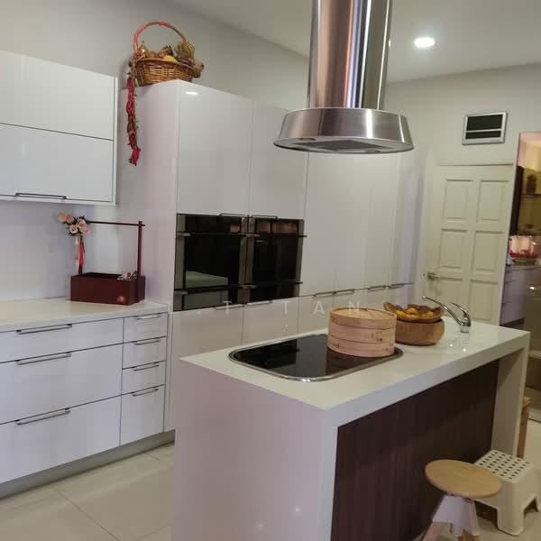 Condominium for Sale at Desa Kiara - L.T Tan - Kitchen - PropertyGuru.com.my