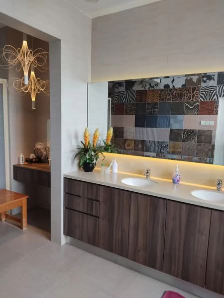 Condominium for Sale at Desa Kiara - L.T Tan - Bathroom - PropertyGuru.com.my