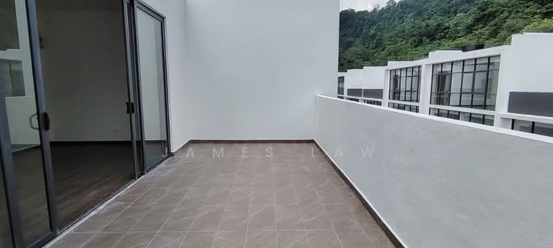 4-storey Terraced House for Sale in Damansara Perdana (Selangor) - James Law - PropertyGuru.com.my