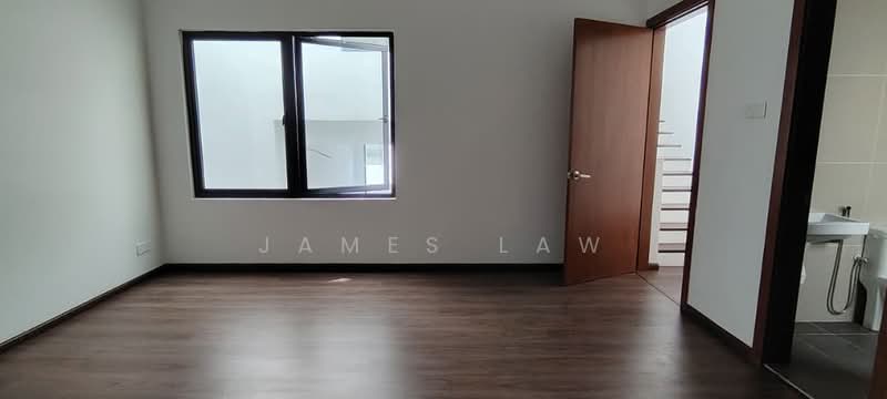 4-storey Terraced House for Sale in Damansara Perdana (Selangor) - James Law - PropertyGuru.com.my