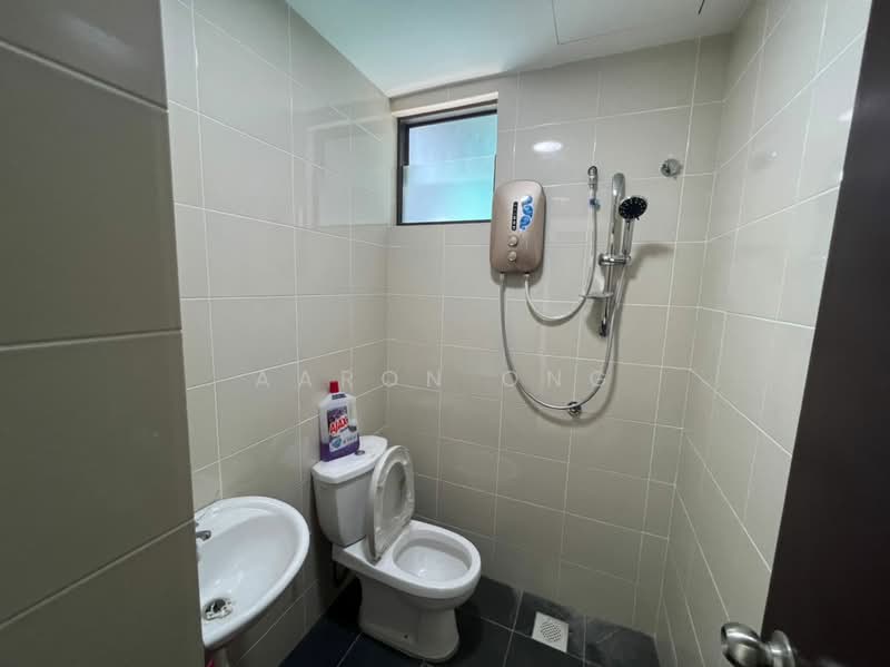 Condominium for Rent at Residensi Zamrud - Aaron Ong - Bathroom - PropertyGuru.com.my