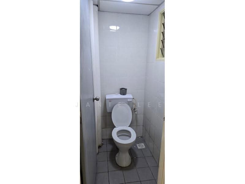 Apartment for Rent at Pangsapuri Sentosa - Janie Lee - Bathroom - PropertyGuru.com.my
