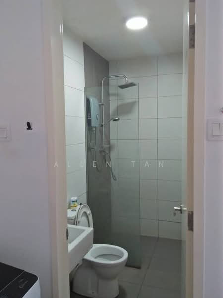 Service Residence for Sale at The Grand @ Kelana Damansara Suite - Allen Tan - Bathroom - PropertyGuru.com.my