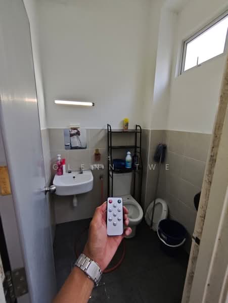 Setia Sky 88 untuk Untuk Disewa - RM 3,800 /bulan, Mac 2026 - Bathroom - PropertyGuru.com.my