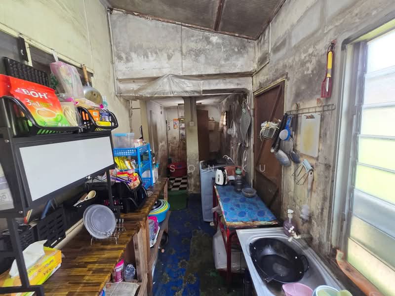 1-storey Terraced House for Sale in Taman Nora (Ulu Tiram) - Wilson Ku - Kitchen - PropertyGuru.com.my