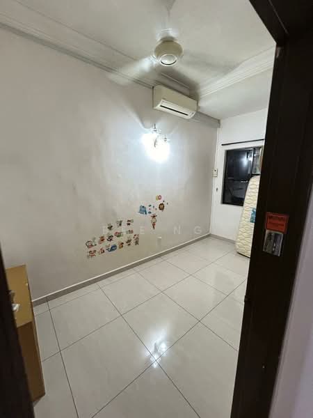 Taman Mutiara Rini untuk Untuk Disewa - RM 2,500 /bulan, Mac 2026 - Bedroom - PropertyGuru.com.my