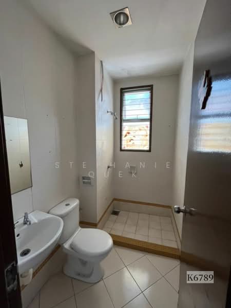 2 Storey 4B4B House For Sale-Kota Kemuning untuk Untuk Dijual - RM 850,000, Mac 2026 - Bathroom - PropertyGuru.com.my