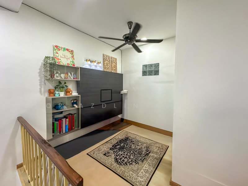 Renovated & Extended Double Storey Terrace Taman Impian Murni Saujana Impian Kajang untuk Untuk Dijual - RM 595,000, Mac 2026 - Family Area - PropertyGuru.com.my