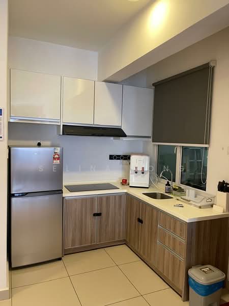 Kondominium untuk Disewa di The Majestic - Selina Wong - Kitchen - PropertyGuru.com.my
