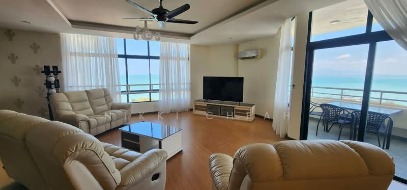 Diamond Villa Condominium untuk Untuk Dijual - RM 1,850,000, Mac 2026 - Living Room - PropertyGuru.com.my