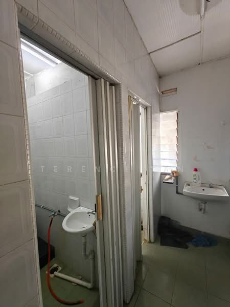 2-storey Terraced House for Sale in Taman Maju Jaya (Johor Bahru) - Terence Tan - Bathroom - PropertyGuru.com.my