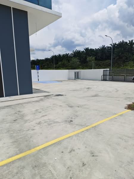 Factory for Rent in Ulu Tiram (Johor) - Tommy Phua - Exterior - PropertyGuru.com.my