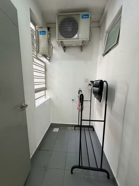 Pandan Residence untuk Untuk Dijual - RM 370,000, Mac 2026 - Balcony - PropertyGuru.com.my