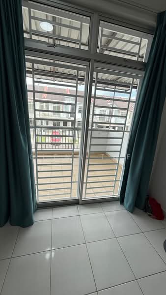 2-storey Terraced House for Sale in Pasir Gudang (Johor) - Glenn Twe - Balcony - PropertyGuru.com.my