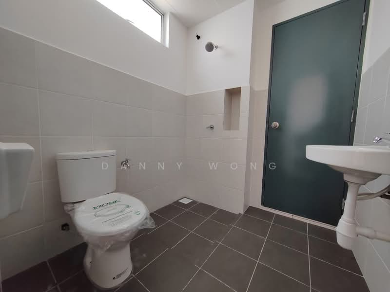 Alamanda Parklands untuk Untuk Dijual - RM 480,000, Mac 2026 - Bathroom - PropertyGuru.com.my