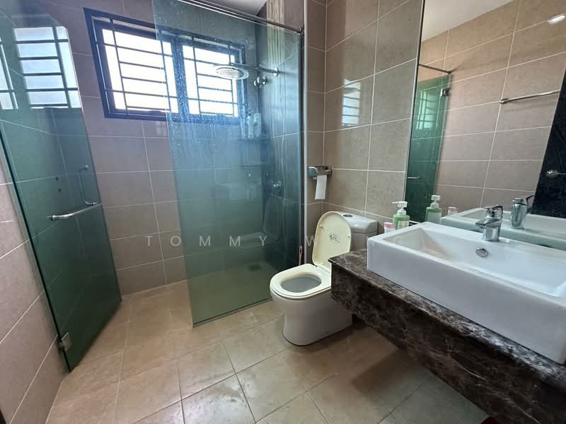 Semi-Detached House for Sale in Bandar Sungai Long (Selangor) - Tommy Wong - Bathroom - PropertyGuru.com.my