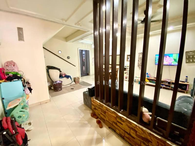 2-storey Terraced House for Sale in Kajang (Selangor) - Tasya Ruslan - Living Room - PropertyGuru.com.my