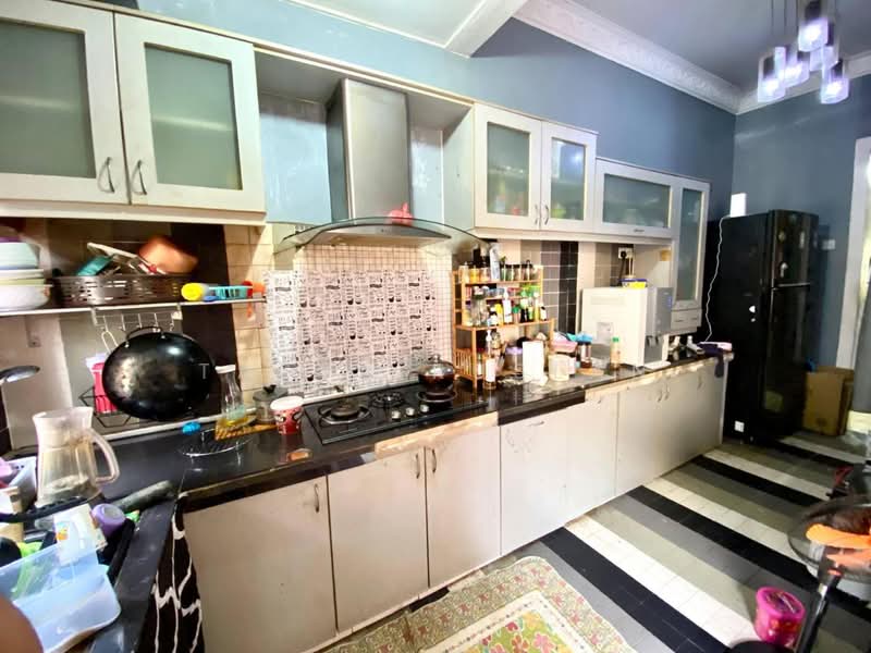 2-storey Terraced House for Sale in Kajang (Selangor) - Tasya Ruslan - Kitchen - PropertyGuru.com.my