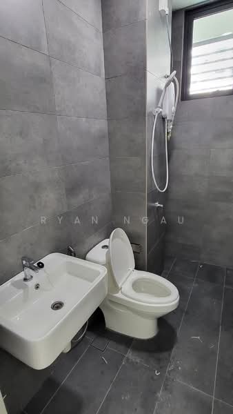 Verando Residence untuk Untuk Disewa - RM 2,750 /bulan, Mac 2026 - Bathroom - PropertyGuru.com.my