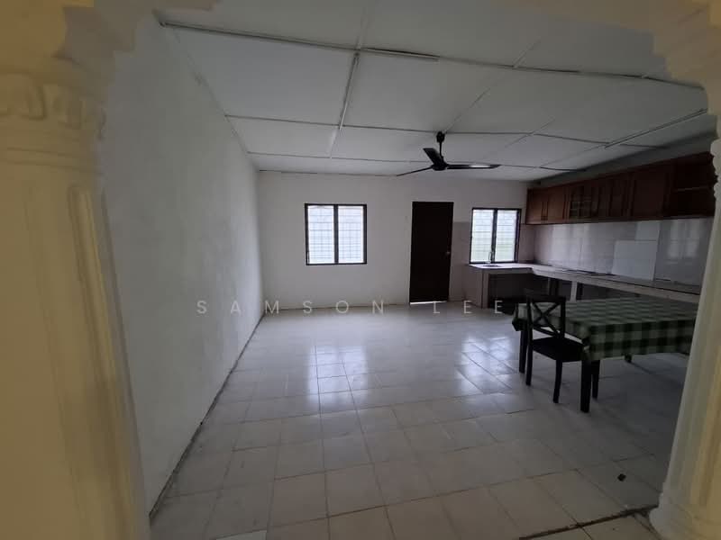 Kesumba, Bukit Beruntung @ Rawang Sentosa untuk Untuk Dijual - RM 340,000, Mac 2026 - Kitchen - PropertyGuru.com.my