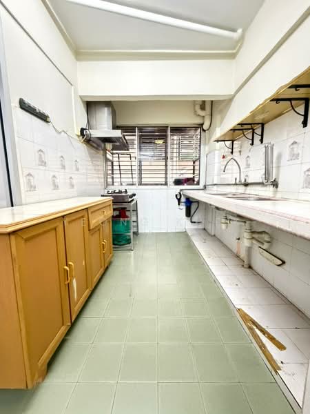 Pangsapuri untuk Disewa di Makmur Apartment - Yeong Khek Tan - Kitchen - PropertyGuru.com.my