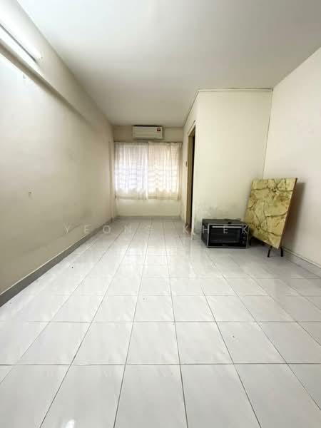 Pangsapuri untuk Disewa di Makmur Apartment - Yeong Khek Tan - Interior - PropertyGuru.com.my