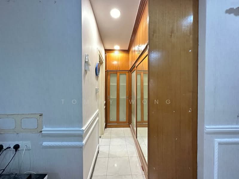 2.5-storey Terraced House for Sale in Batu 9 (Cheras) - Tommy Wong - Corridor - PropertyGuru.com.my