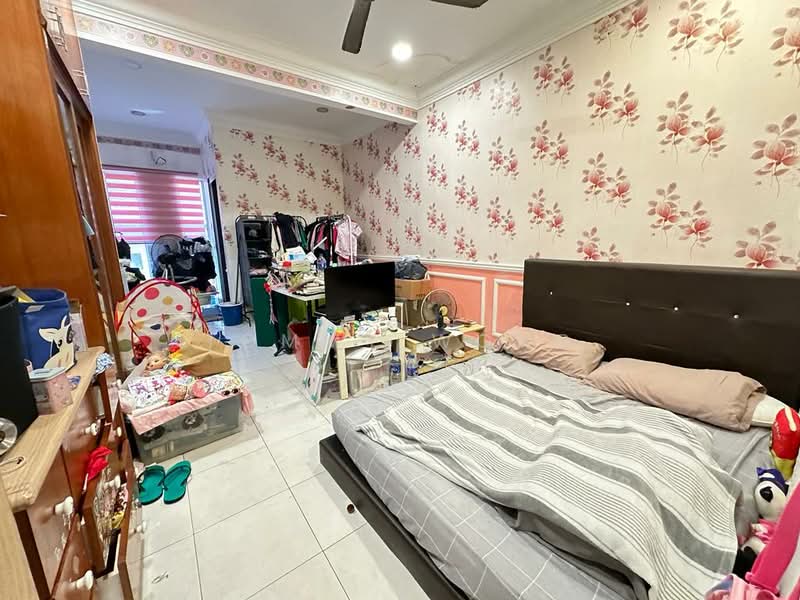 2.5-storey Terraced House for Sale in Batu 9 (Cheras) - Tommy Wong - Bedroom - PropertyGuru.com.my