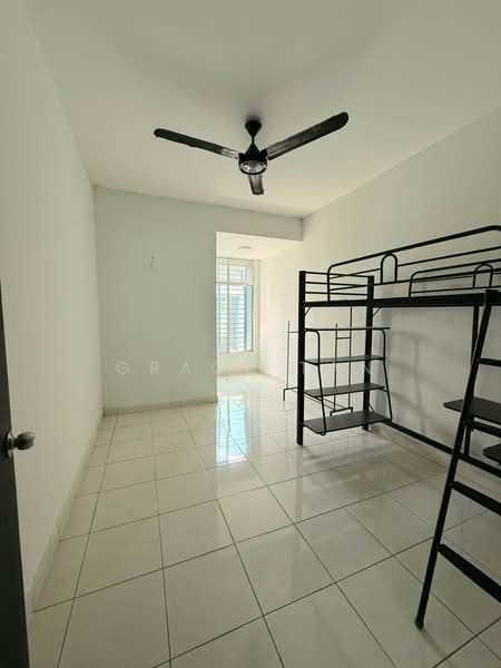 Bangi Avenue 3 Storey @ Taman Bangi Avenue untuk Untuk Disewa - RM 2,600 /bulan, Mac 2026 - Bedroom - PropertyGuru.com.my