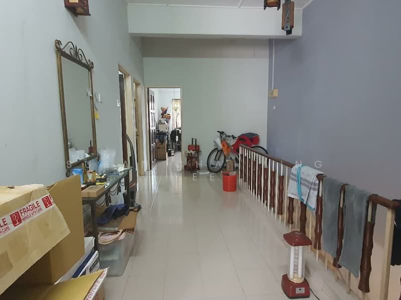 2-storey Terraced House for Sale in Taman Sinn (Melaka City) - Susan Chai Ling Yee - Corridor - PropertyGuru.com.my