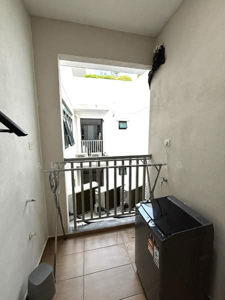 B11 Parkland Residence untuk Untuk Dijual - RM 450,000, Mac 2026 - Balcony - PropertyGuru.com.my