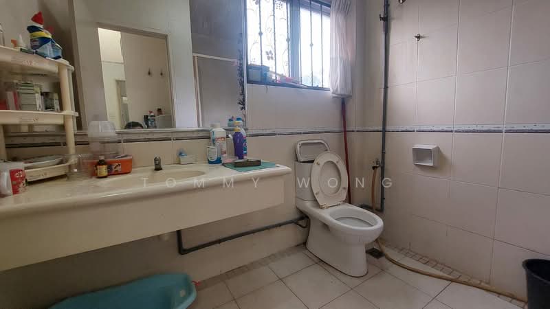 2-storey Terraced House for Sale in Batu 9 (Cheras) - Tommy Wong - Bathroom - PropertyGuru.com.my