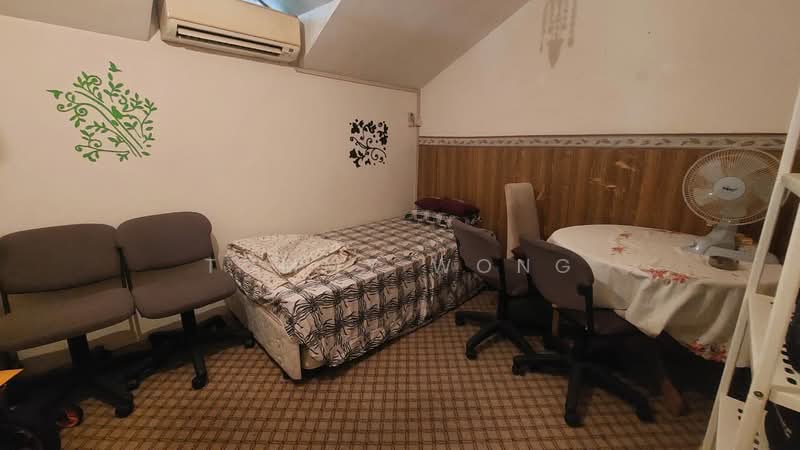 2-storey Terraced House for Sale in Batu 9 (Cheras) - Tommy Wong - Bedroom - PropertyGuru.com.my