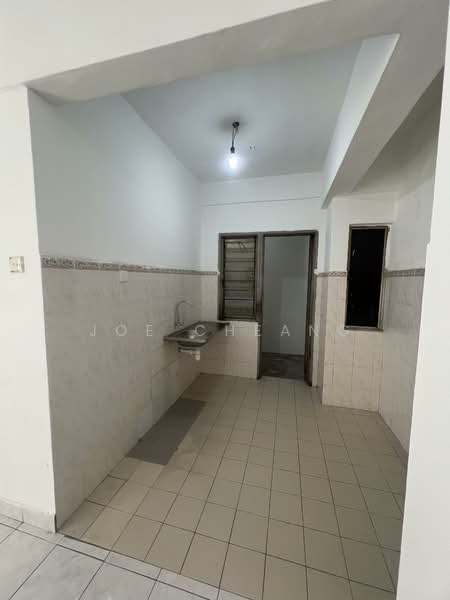 Pelangi Damansara untuk Untuk Dijual - RM 350,000, Mac 2026 - Kitchen - PropertyGuru.com.my
