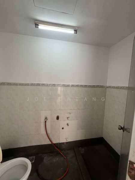 Pelangi Damansara untuk Untuk Dijual - RM 350,000, Mac 2026 - Bathroom - PropertyGuru.com.my