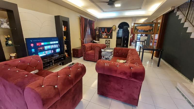 2-storey Terraced House for Sale in Batu 9 (Cheras) - Tommy Wong - Living Room - PropertyGuru.com.my