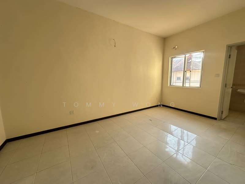 2-storey Terraced House for Sale in Batu 9 (Cheras) - Tommy Wong - Interior - PropertyGuru.com.my