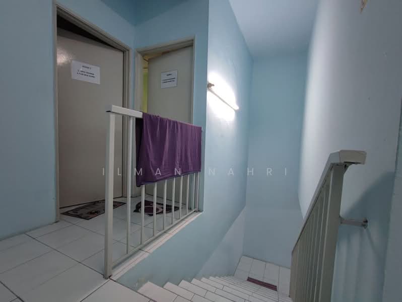 2.5-storey Terraced House for Sale in Taman Cheras Jaya (Cheras) - Ilman Nahri - Corridor - PropertyGuru.com.my