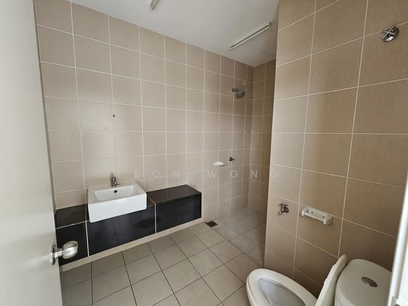 M Residence 2 untuk Untuk Dijual - RM 419,999, Mac 2026 - Bathroom - PropertyGuru.com.my