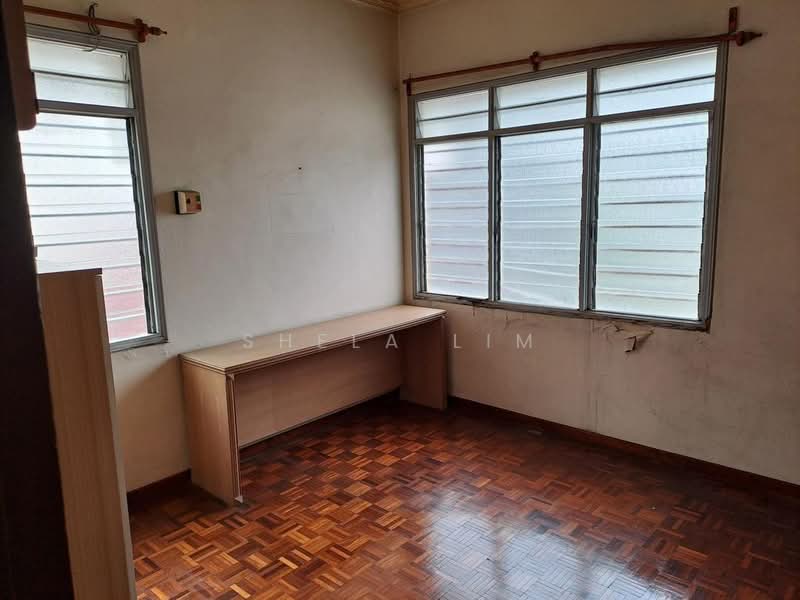 Semi-Detached House for Sale in Taman Pelangi (Johor Bahru) - Shela Lim - Study - PropertyGuru.com.my
