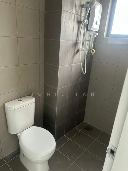 Service Residence for Rent at Residensi Bukit Tiara - Bonie Tan - Bathroom - PropertyGuru.com.my