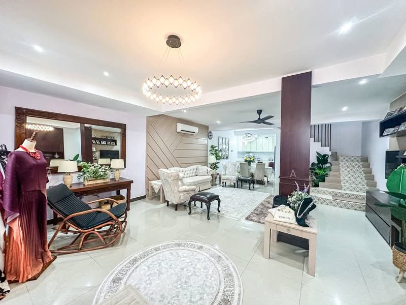 Taman Bukit Utama untuk Untuk Dijual - RM 900,000, Mac 2026 - Living Room - PropertyGuru.com.my