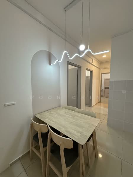 One Equine untuk Untuk Disewa - RM 700 /bulan, Mac 2026 - Dining Room - PropertyGuru.com.my