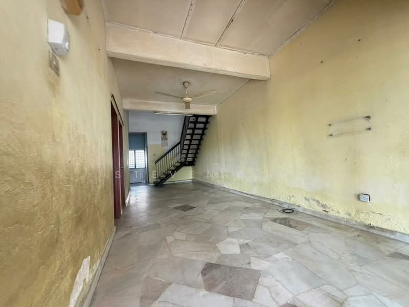 1.5-storey Terraced House for Sale in Taman Garing Jaya (Rawang) - Steven Lee - Interior - PropertyGuru.com.my