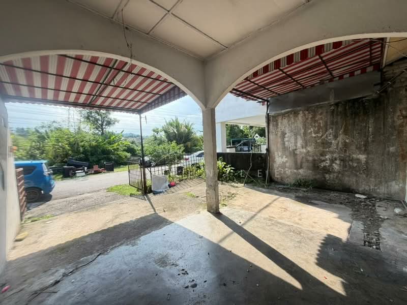 1.5-storey Terraced House for Sale in Taman Garing Jaya (Rawang) - Steven Lee - Exterior - PropertyGuru.com.my
