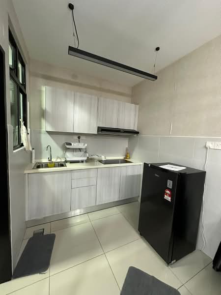 The Garden Residences untuk Untuk Disewa - RM 2,500 /bulan, Mac 2026 - Kitchen - PropertyGuru.com.my